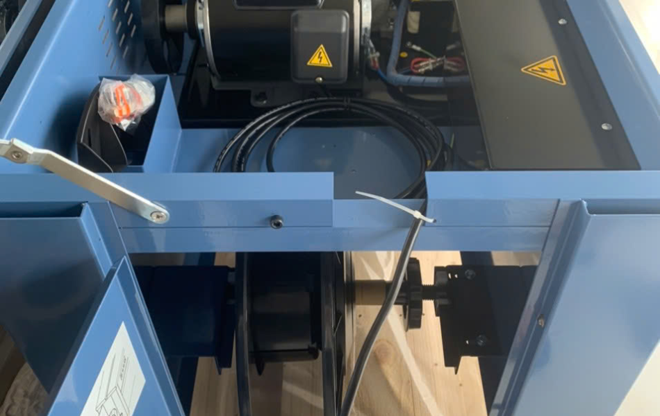 Máy Đóng Đai Tự Động - Bán Tự Động